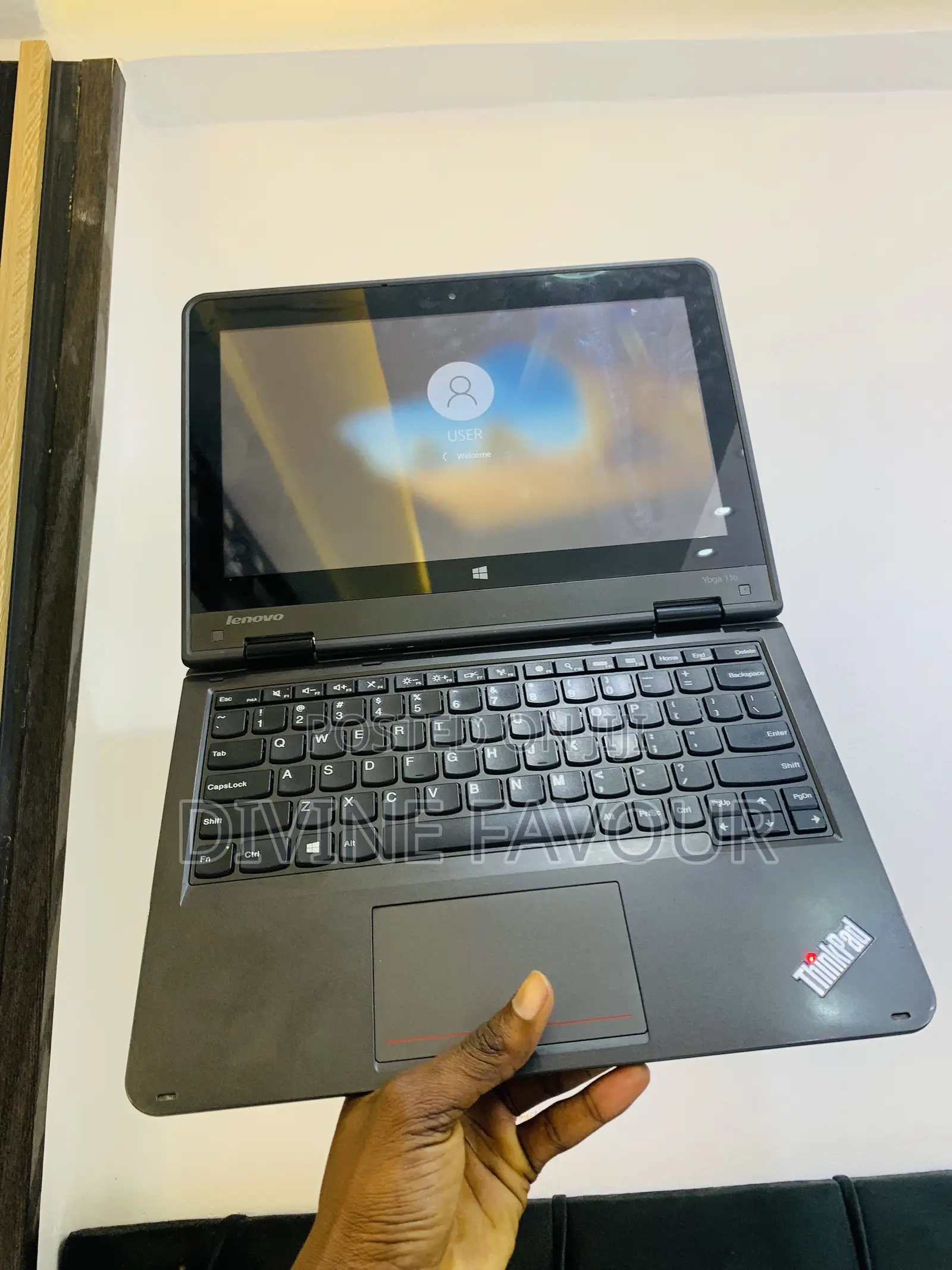 Laptop Lenovo Yoga 11e 4GB Intel Celeron SSD 128GB