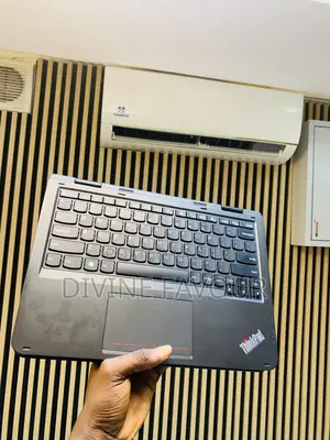 Laptop Lenovo Yoga 11e 4GB Intel Celeron SSD 128GB