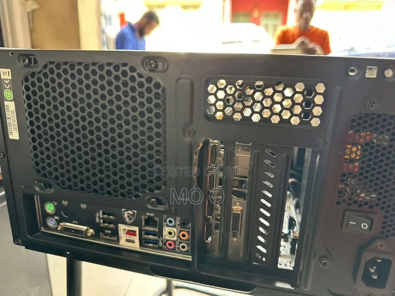 Desktop Computer Gigabyte GB-BNi7G4-1050Ti 16GB Intel Core I7 SSD 512GB