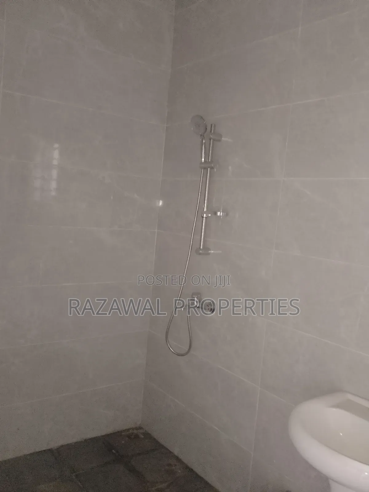 2bdrm Apartment in Kwabenya, Ga East Municipal for rent