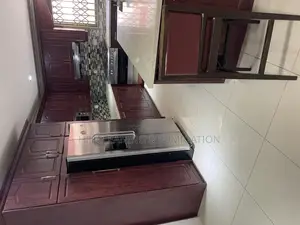 Kitchen Cleaning