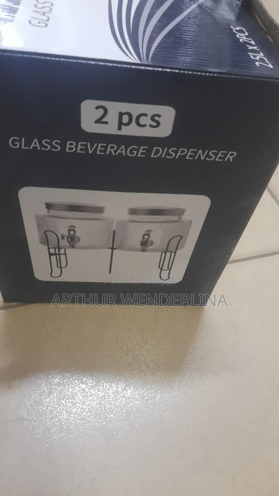 2 in 1 Drink Dispenser. (2.5liters Each)