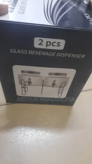2 in 1 Drink Dispenser. (2.5liters Each)