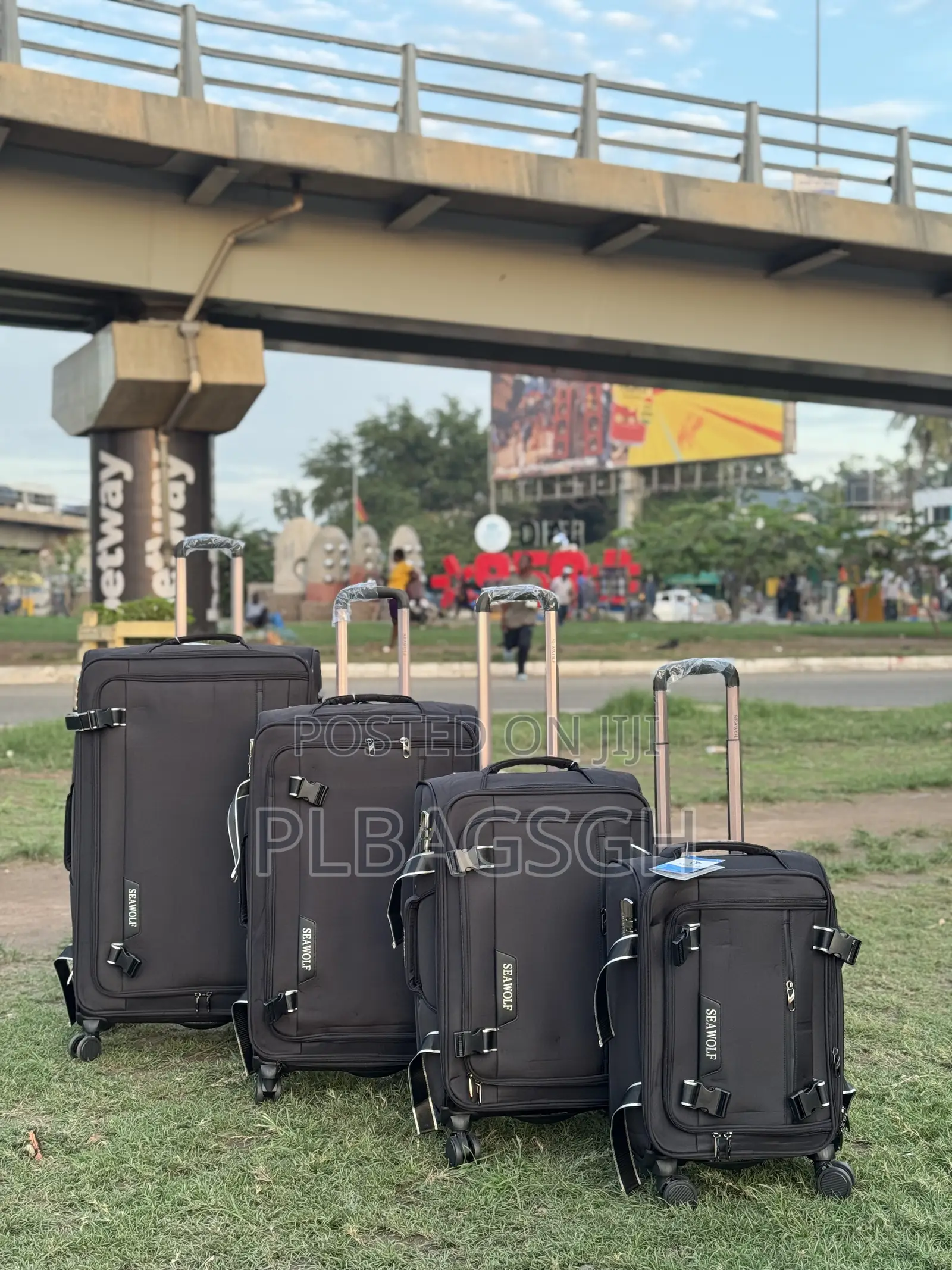 Material Trolling Traveling Bags 4 in 1 Xl/L/M/S Luggage
