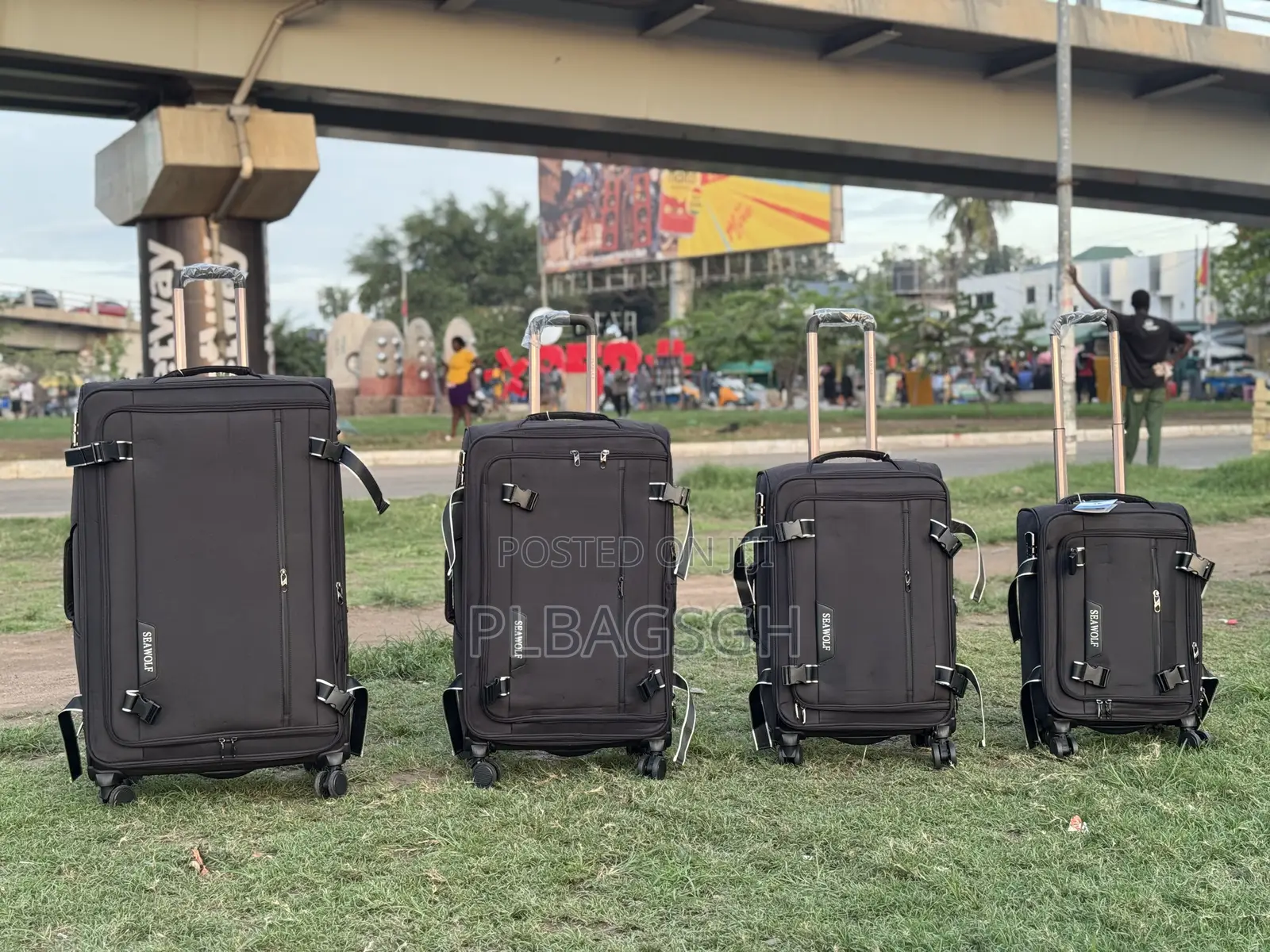 Material Trolling Traveling Bags 4 in 1 Xl/L/M/S Luggage