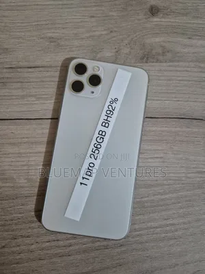 Apple iPhone 11 256 GB White