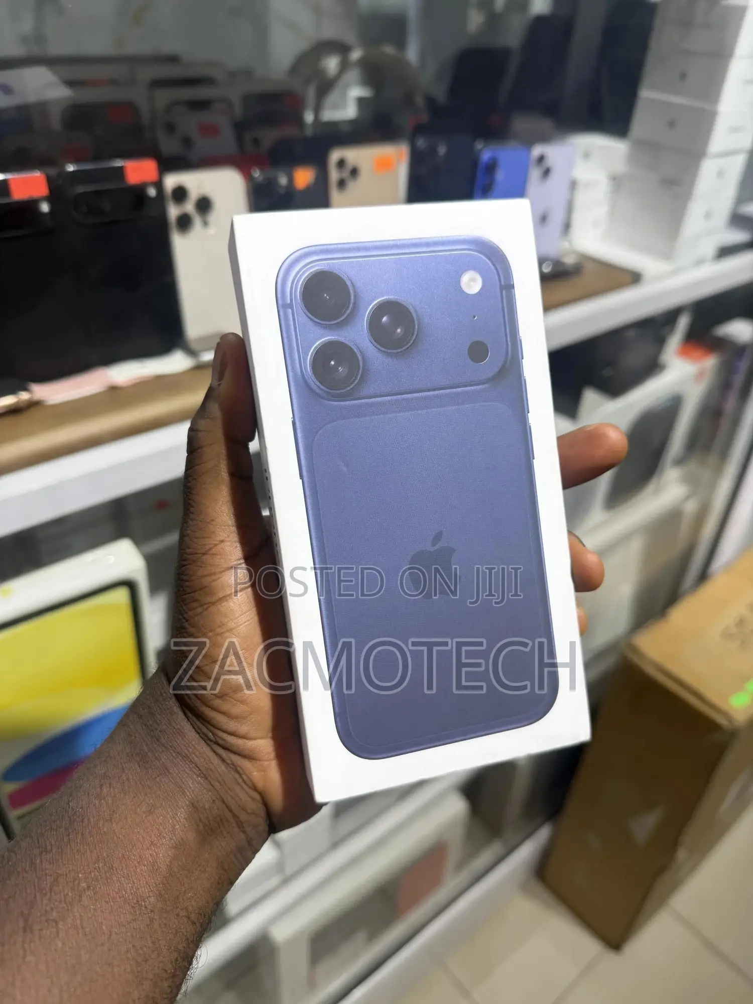 New Apple iPhone 17 Pro 256 GB Blue