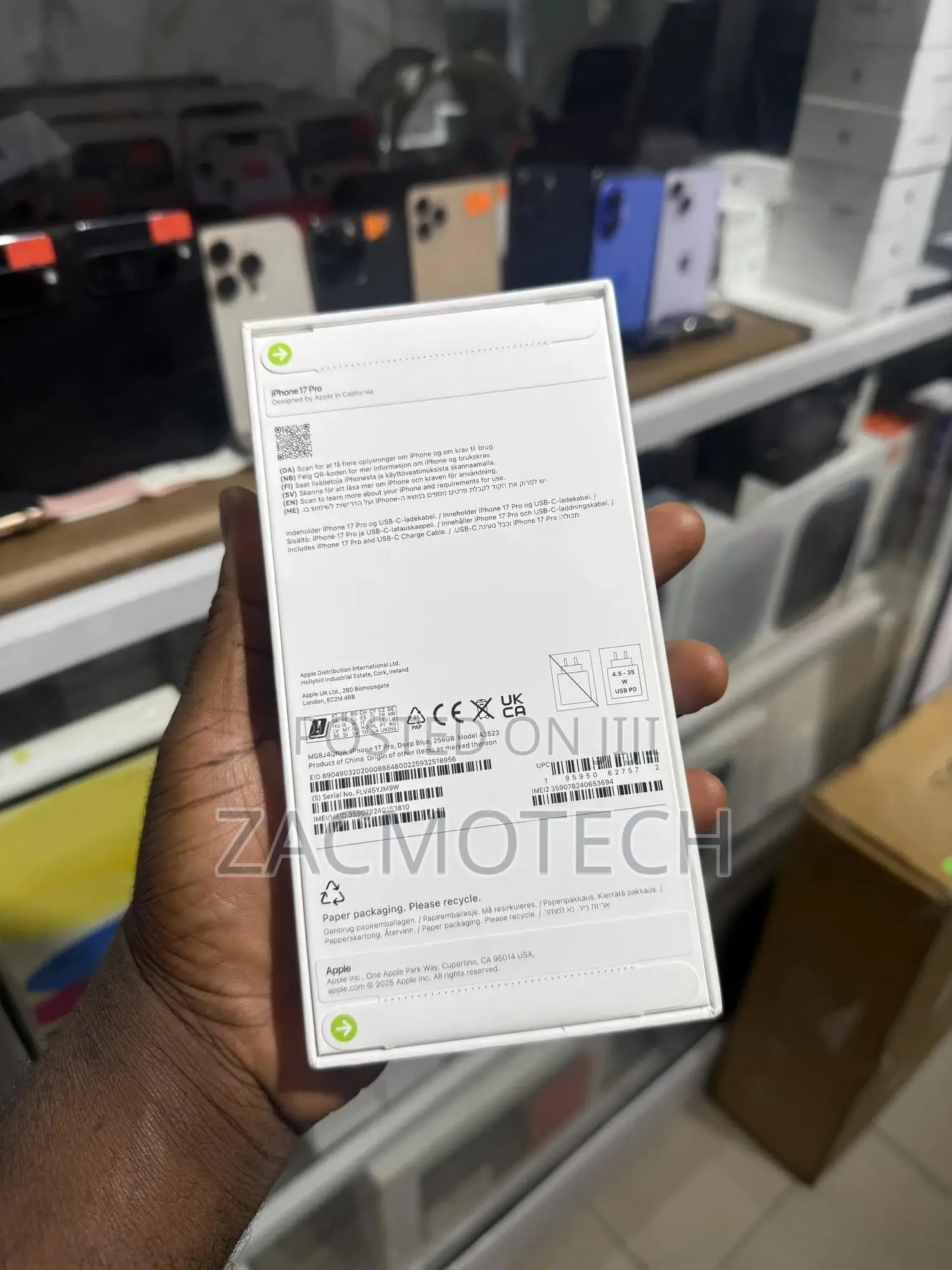 New Apple iPhone 17 Pro 256 GB Blue