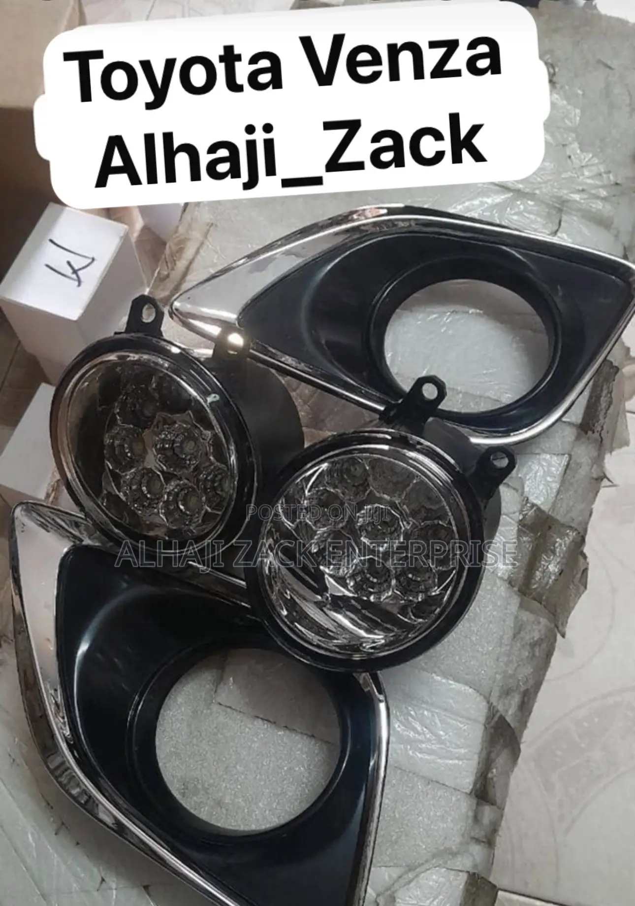 Toyota Venza 2012 Foglight Cover With Led Foglight