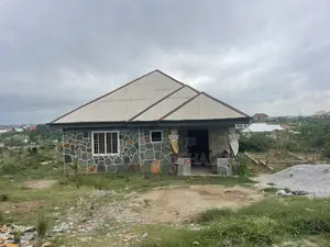 Furnished 4bdrm House in Kwabre for sale
