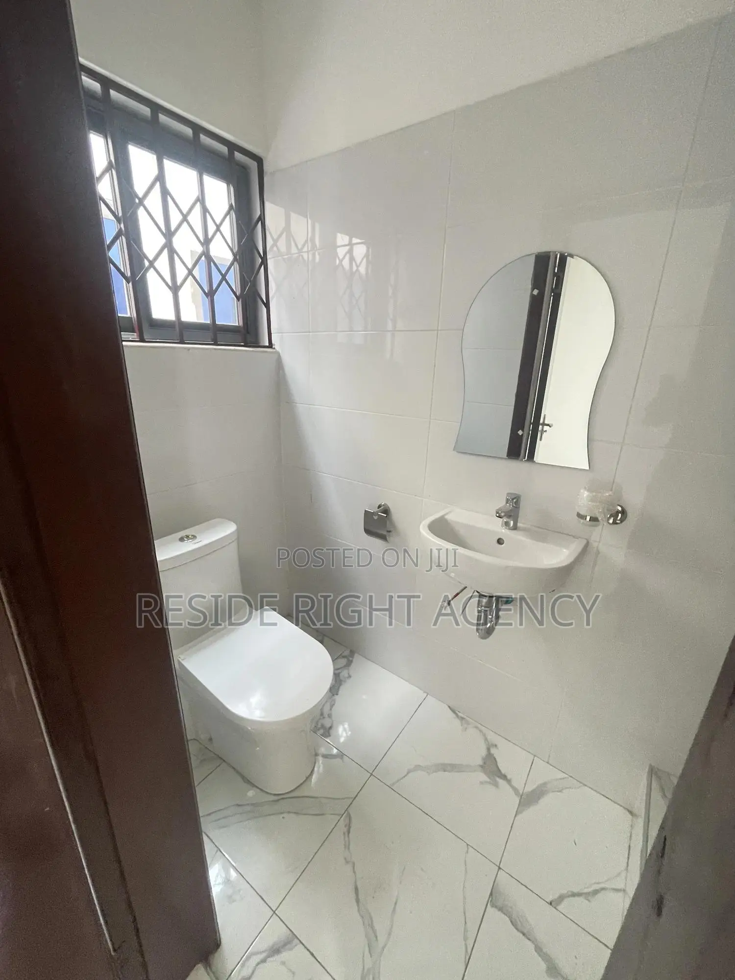 3bdrm House in Oyarifa for sale