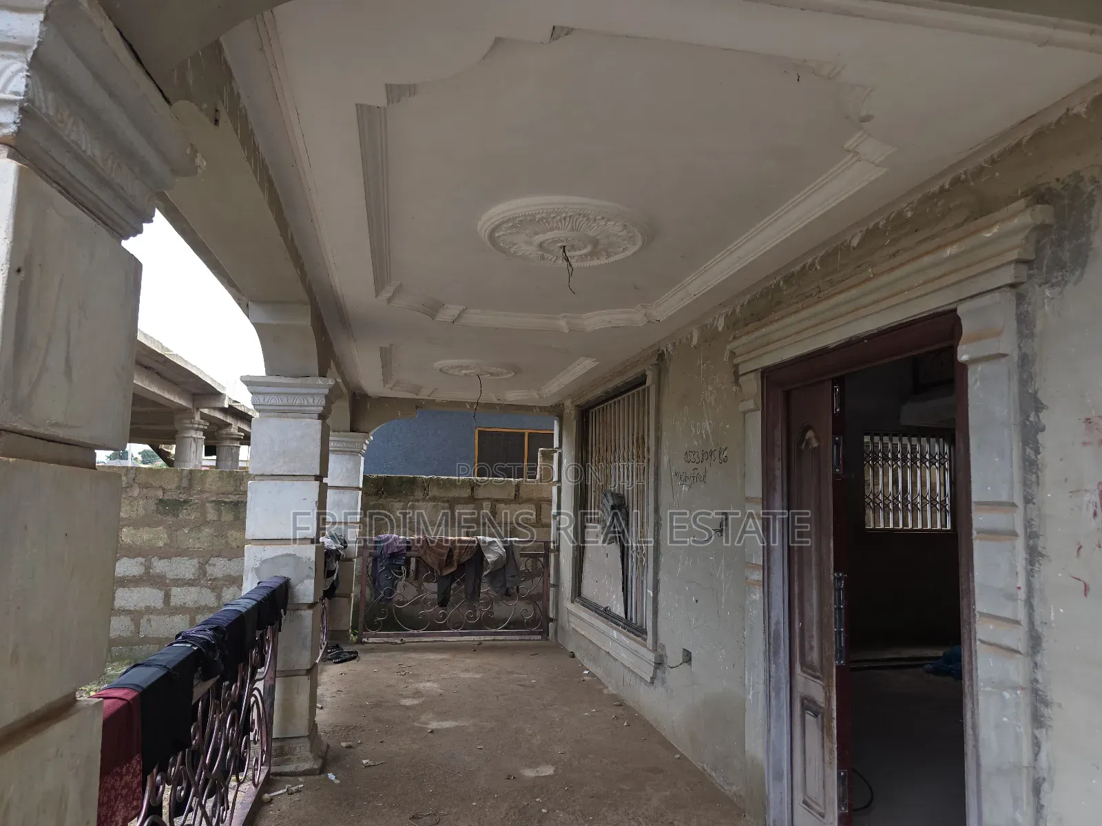 4bdrm House in Fredimens Real, Atwima Kwanwoma for sale