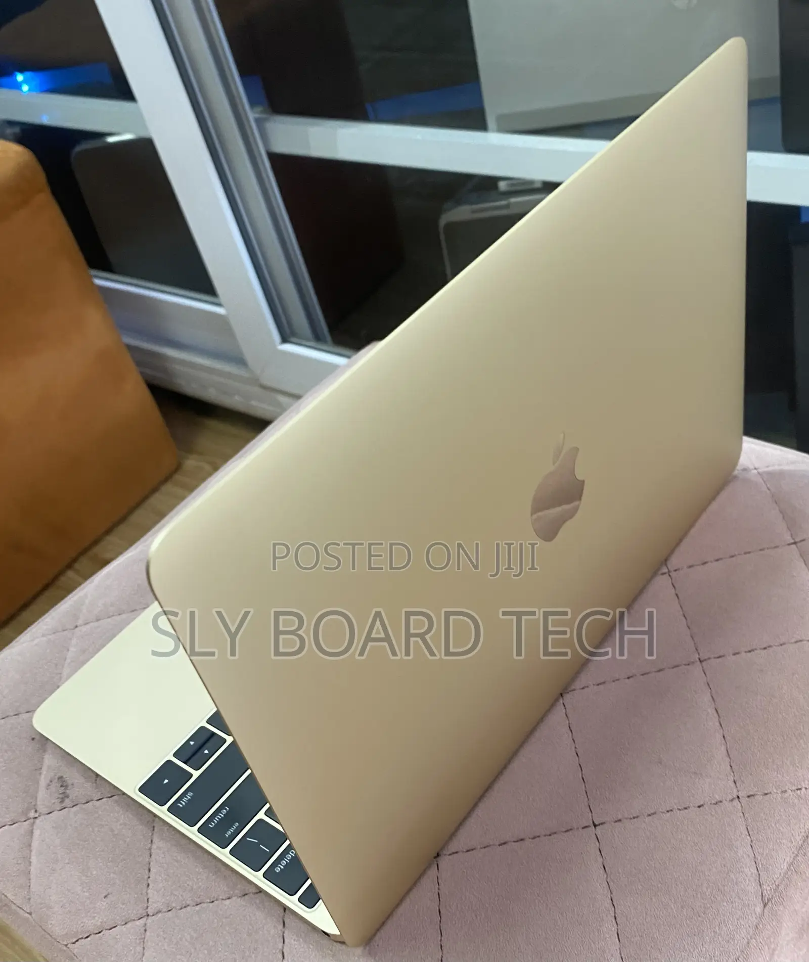 Laptop Apple MacBook 8GB Intel Core M3 SSD 256GB