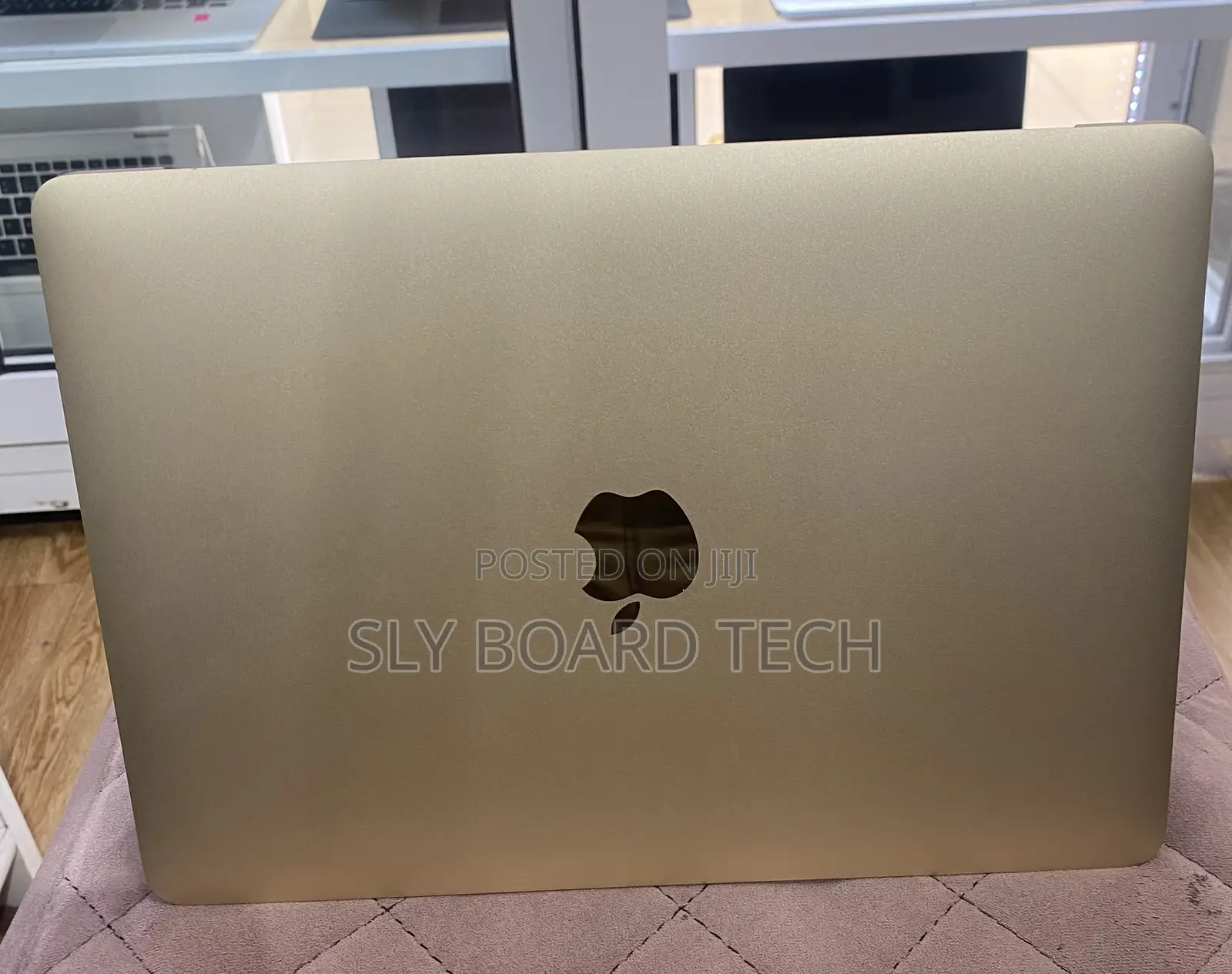 Laptop Apple MacBook 8GB Intel Core M3 SSD 256GB