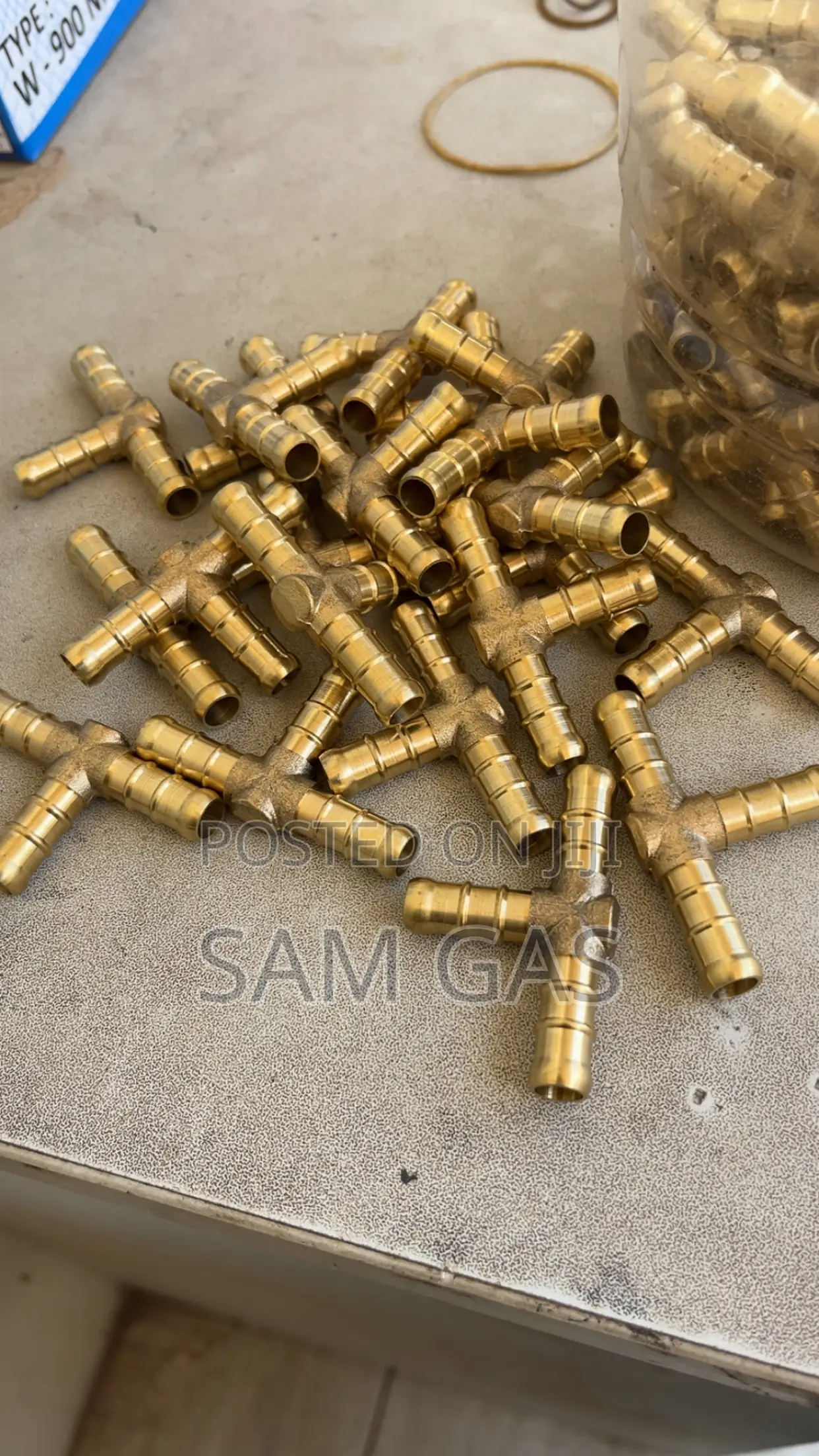 T Shape Gas Connector