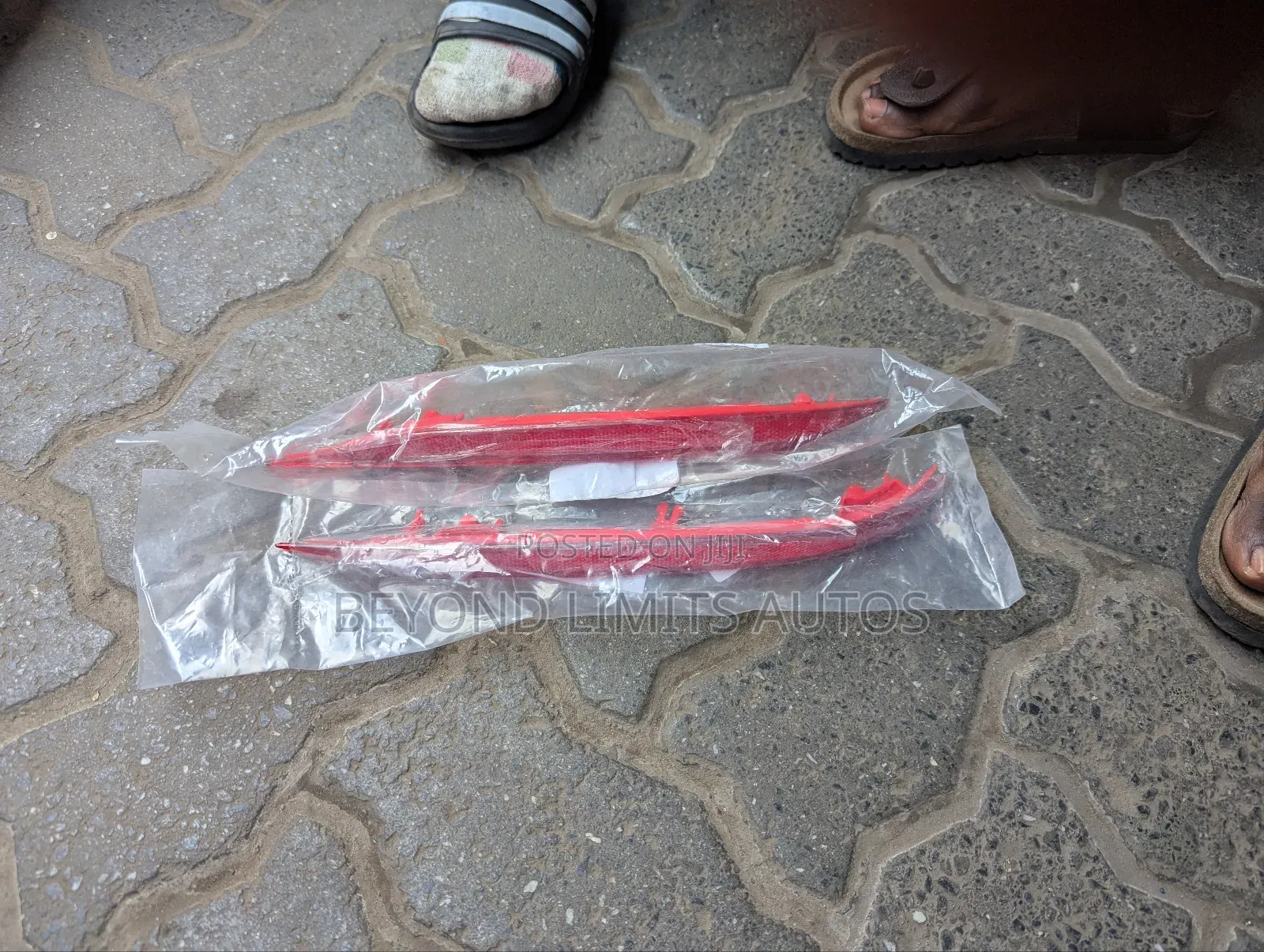 Hyundai Elantra 2021,2022 Back Bumper Reflector Pair