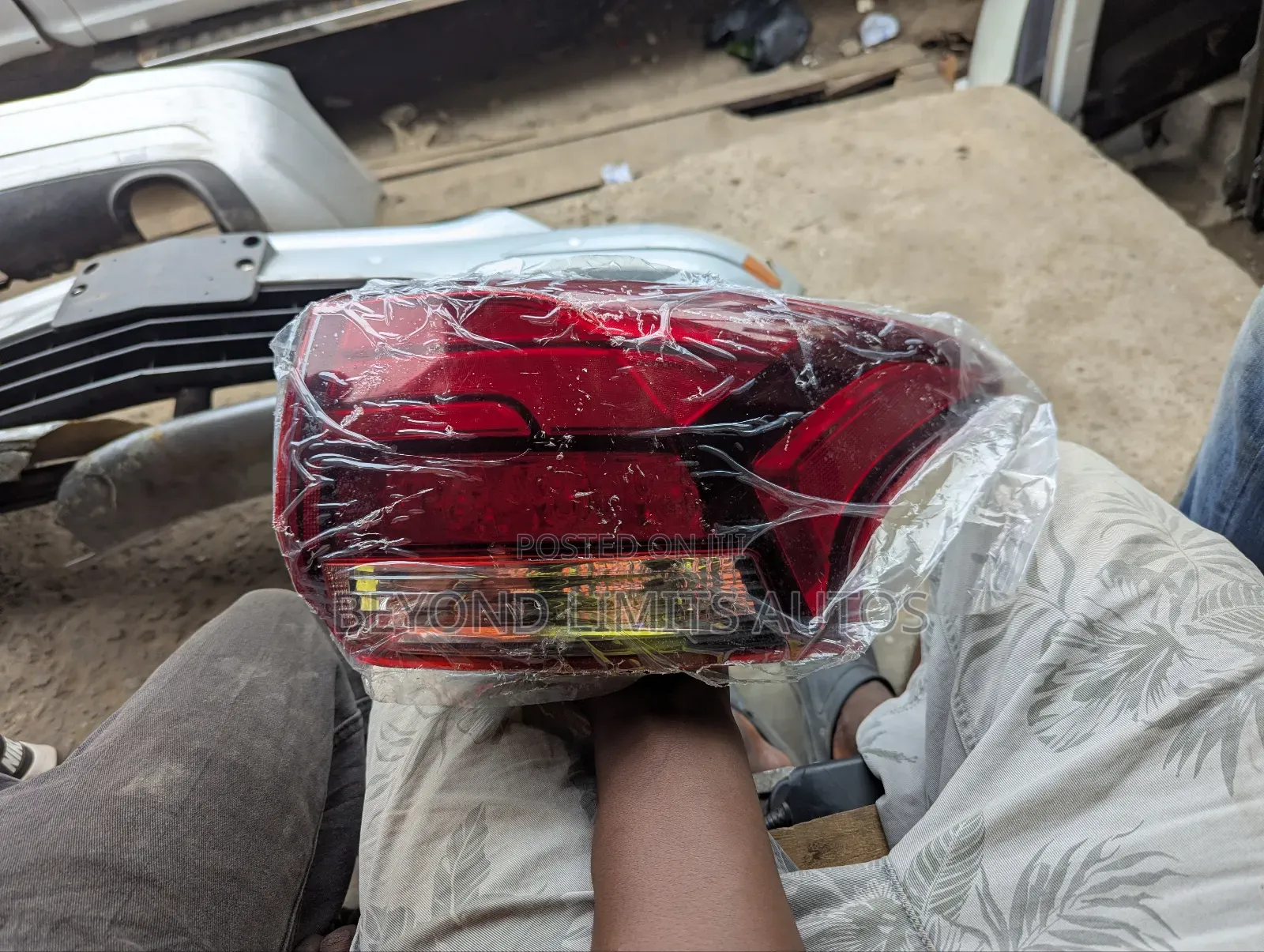 Mitsubishi Outlander 2017,2018,2019,2020 Taillight/ Rear Light