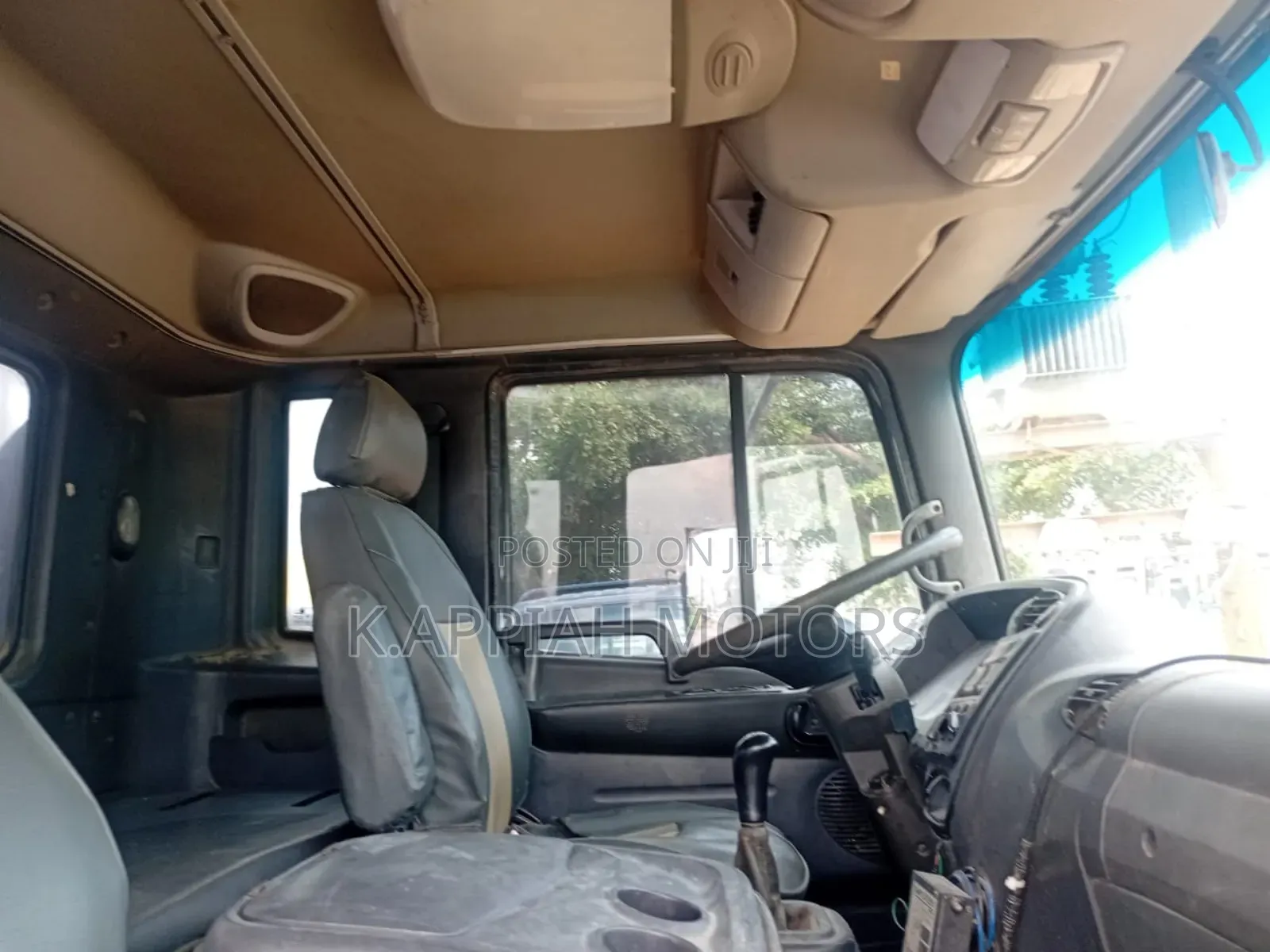Tipper Truck