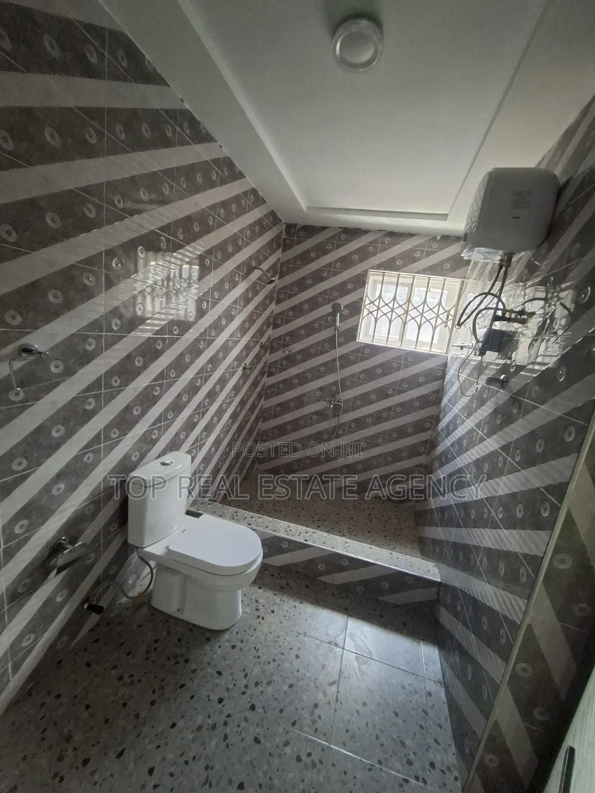 2bdrm Apartment in Oyarifa Ayi Mensah for rent