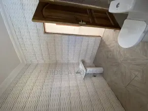 1bdrm Apartment in Lakeside Estate for rent