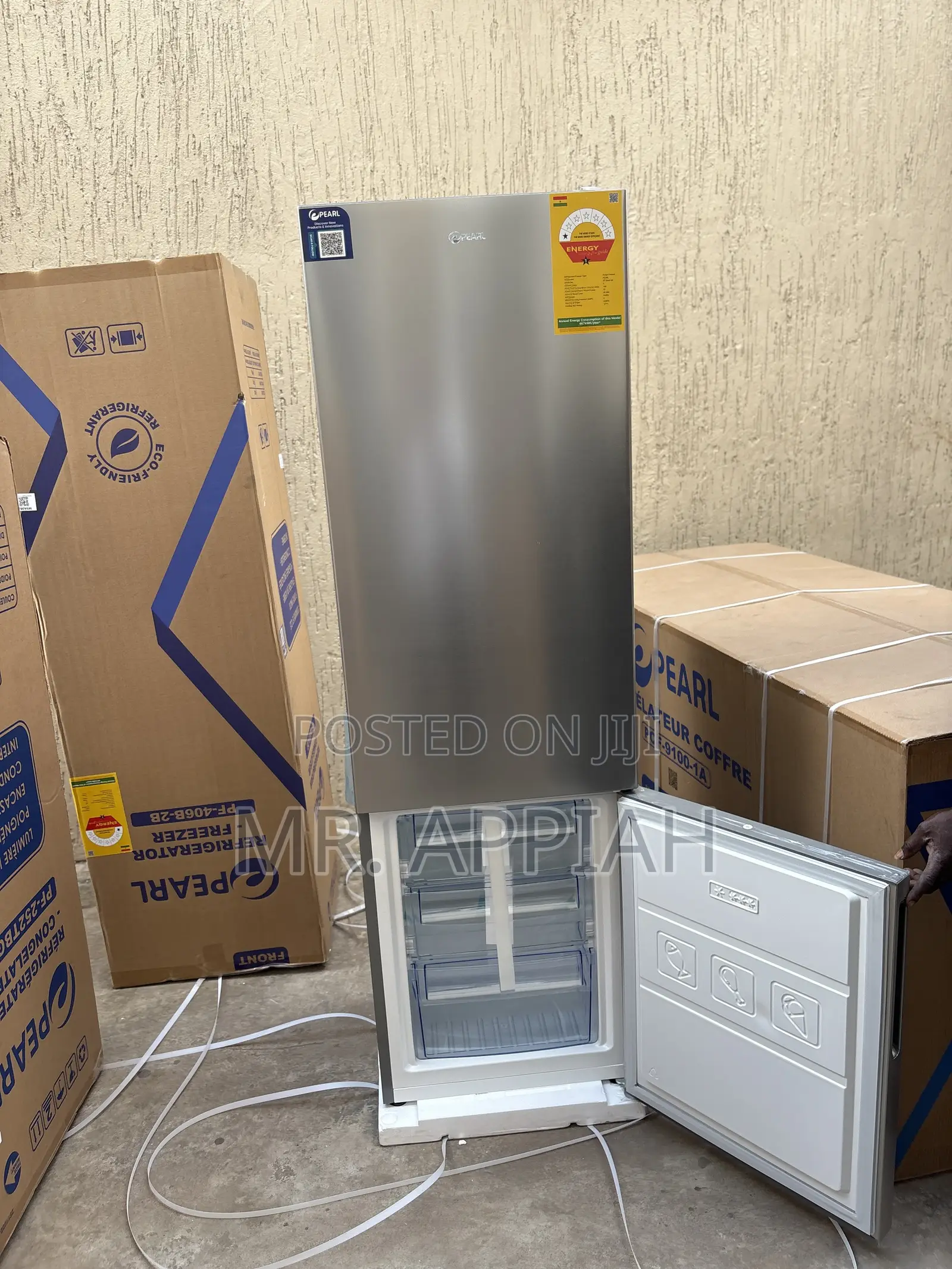 Fresh in Box Pearl Pf406b-2b. —261ltrs Bottom Freezer Fridge.