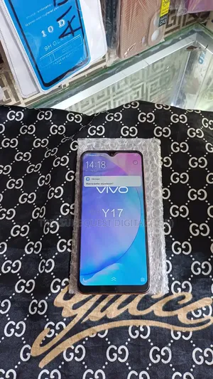Vivo Y17 256 GB Pink