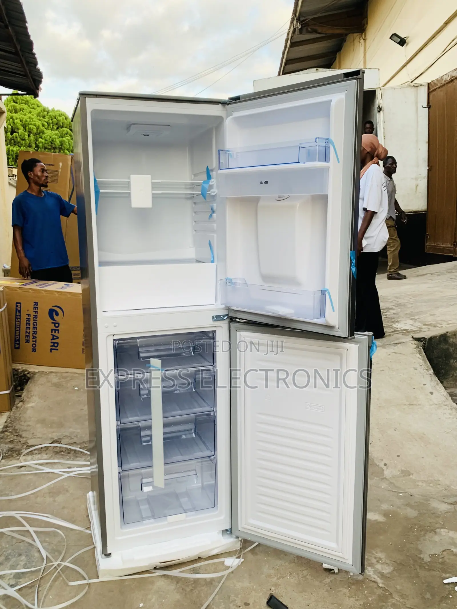 Pf-415bixwd-1a —-246ltrs Pearl Fridge With Dispenser