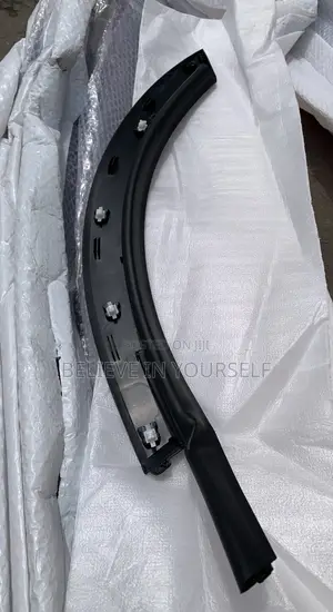 Honda Cr-v 2023,2024,2025 Door Moulding Arch