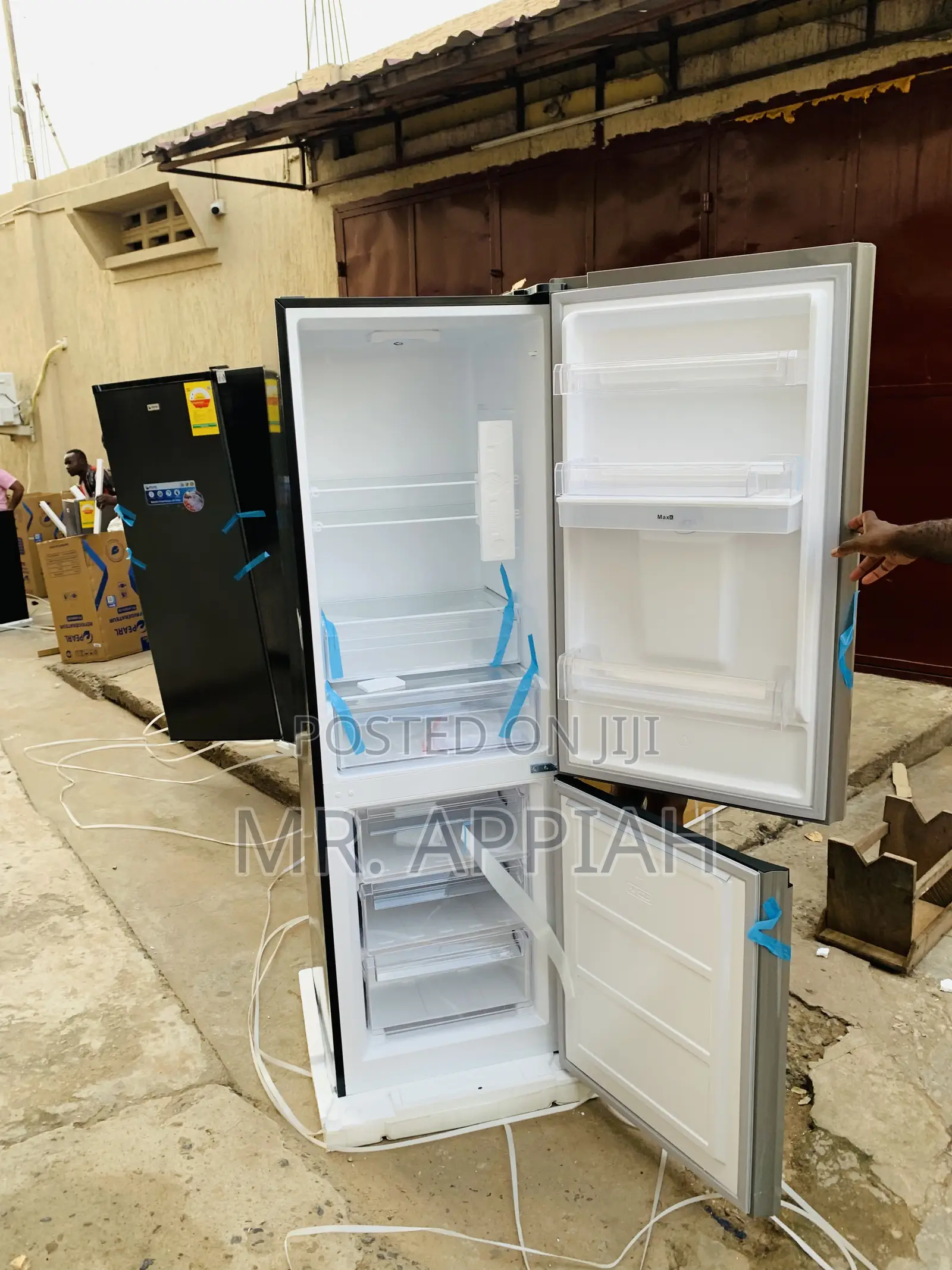 Fast Chilling Rainbow Rf-433bbgwd-1a 309liters Bottom Freezer Fridge