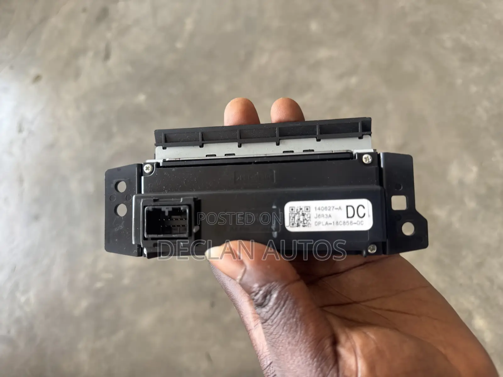 2015 Land Rover Range Rover Svr Sport Display Touch Screen Pad Module