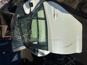 Toyota Corolla 2020-2025 Doors Available