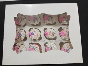 12 Vanilla and Strawberry Cupcakes, Order
