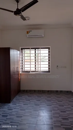 3bdrm Apartment in Tiyumba Real Estate, Haatso for rent