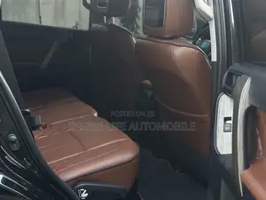 Toyota Land Cruiser Prado 2016 Black