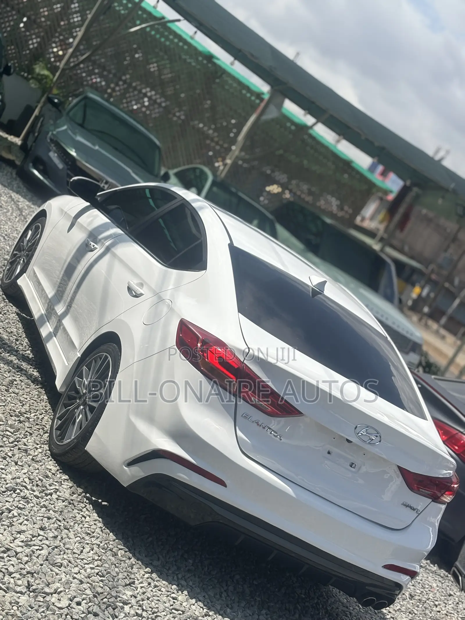 Hyundai Elantra Sport 2018 White