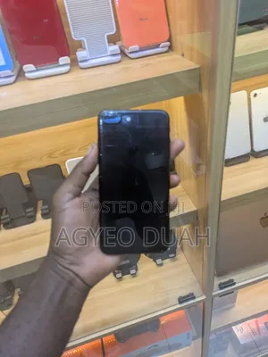 Apple iPhone 7 Plus 128 GB Black