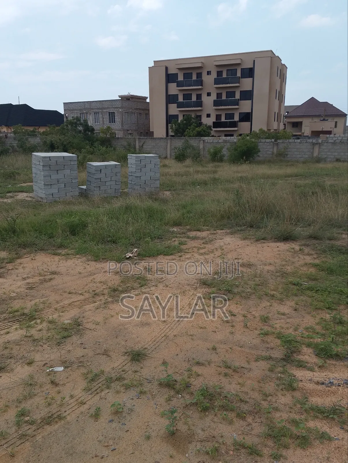 Half Plot for Sale Mf Estate Lashibi