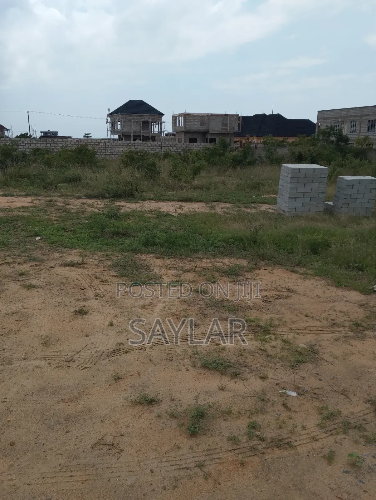 Half Plot for Sale Mf Estate Lashibi