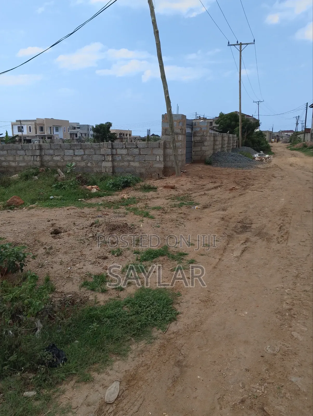 Half Plot for Sale Close to Mf Estate Lashibi