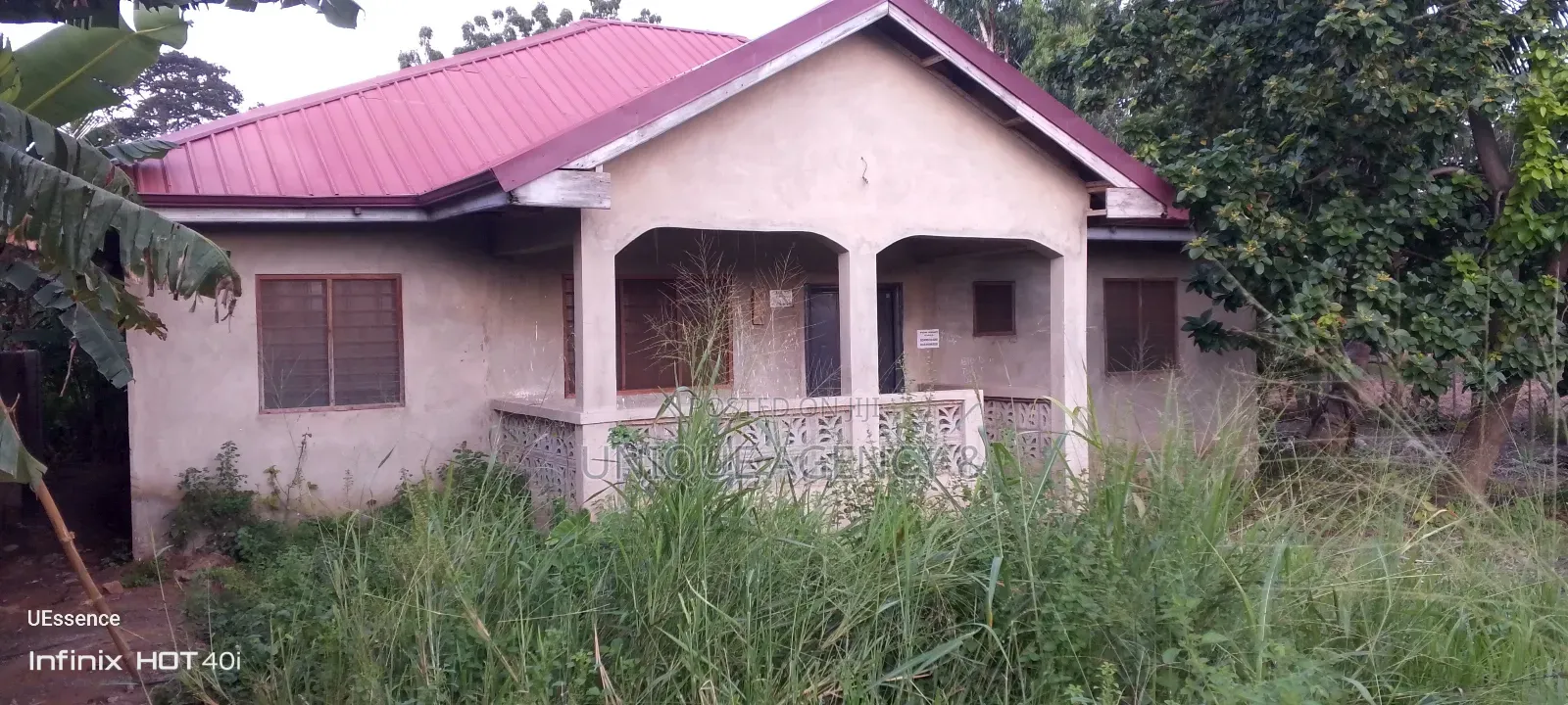 3bdrm Bungalow in Dodowa for sale