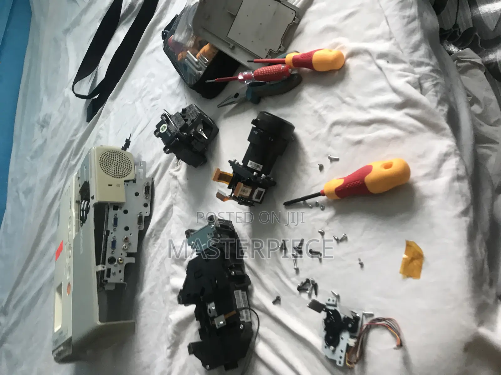 Projector Repairs, Sales, Swap, Installation, Rentals and Maintenance