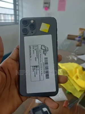 Apple iPhone 11 Pro 64 GB Gray