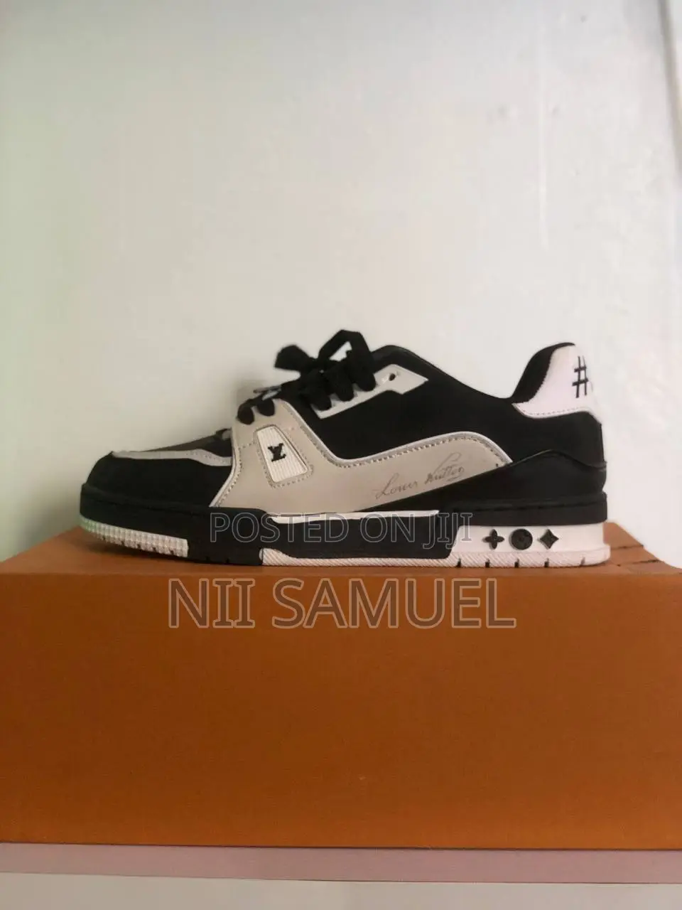 Luis Vuitton Sneakers