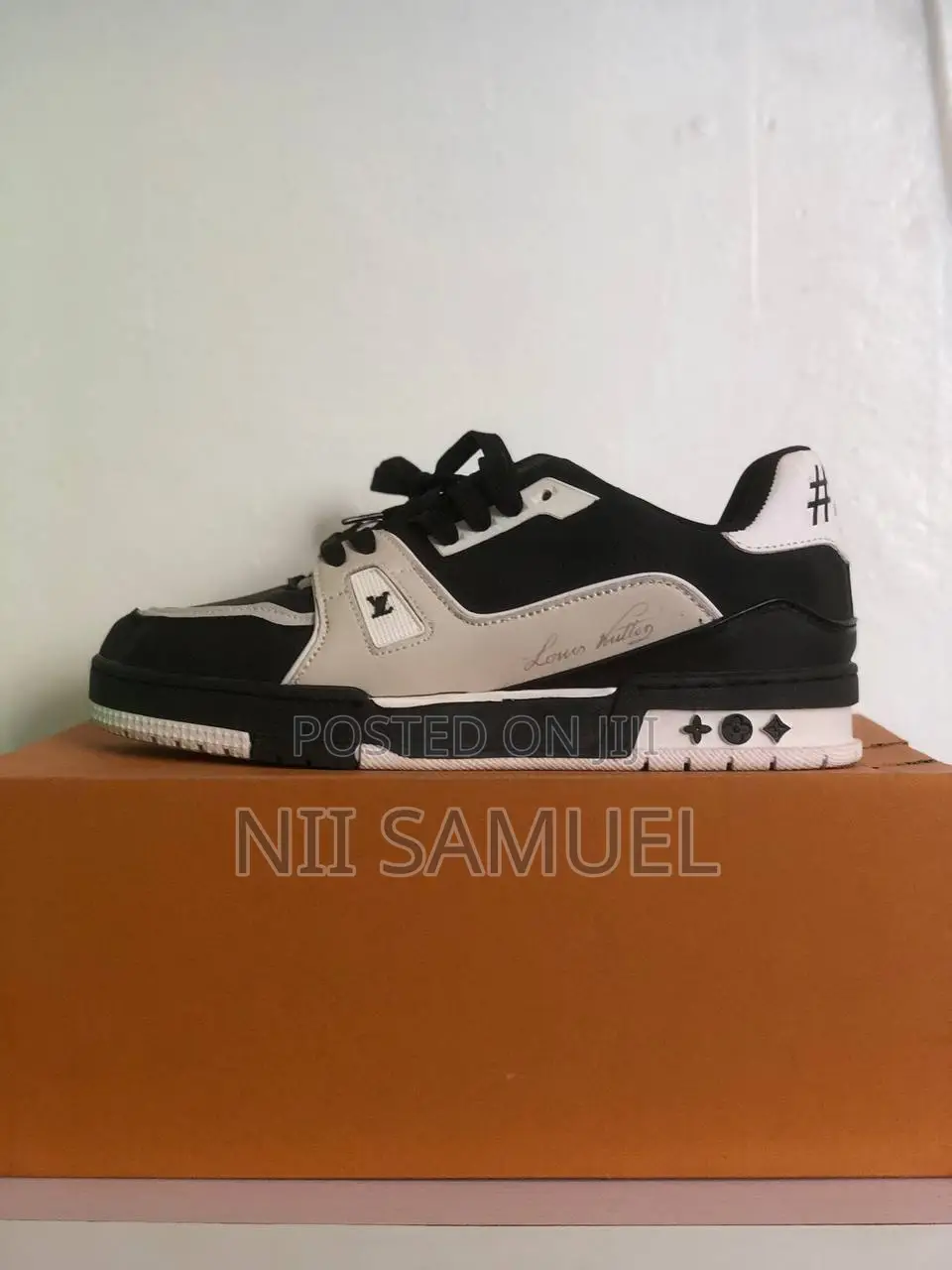 Luis Vuitton Sneakers