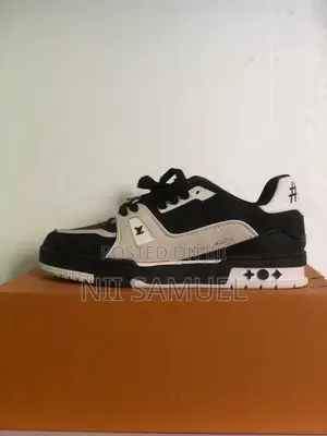 Luis Vuitton Sneakers