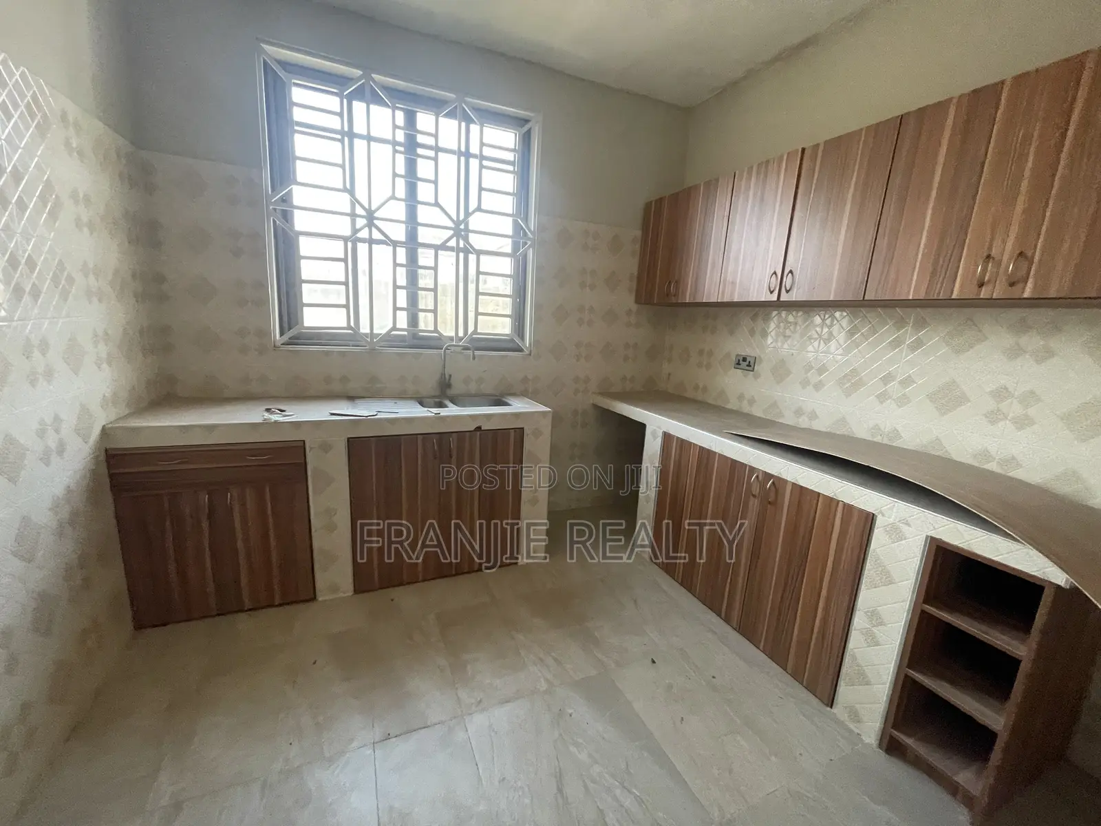 2bdrm Apartment in Franjie Realty, Weija for rent