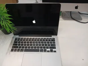 Laptop Apple MacBook Pro 2015 8GB Intel Core I5 SSD 128GB