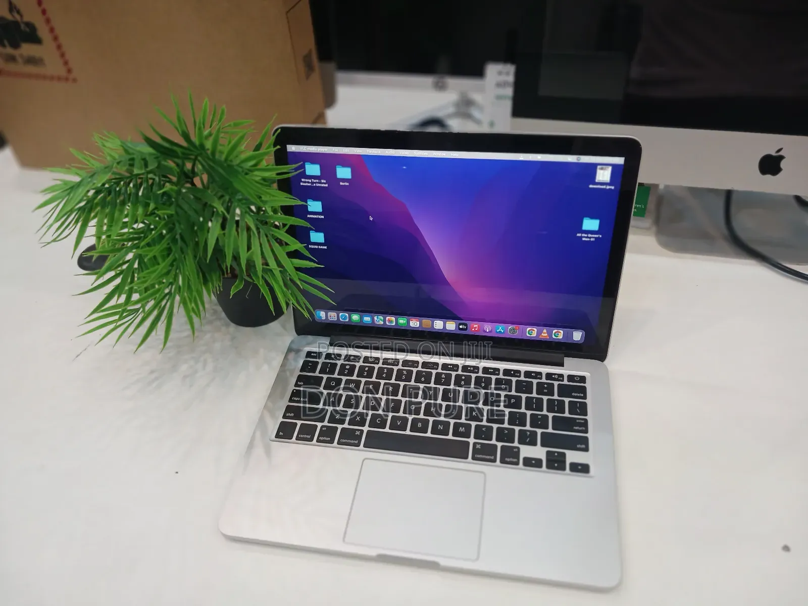 Laptop Apple MacBook Pro 2015 8GB Intel Core I5 SSD 128GB