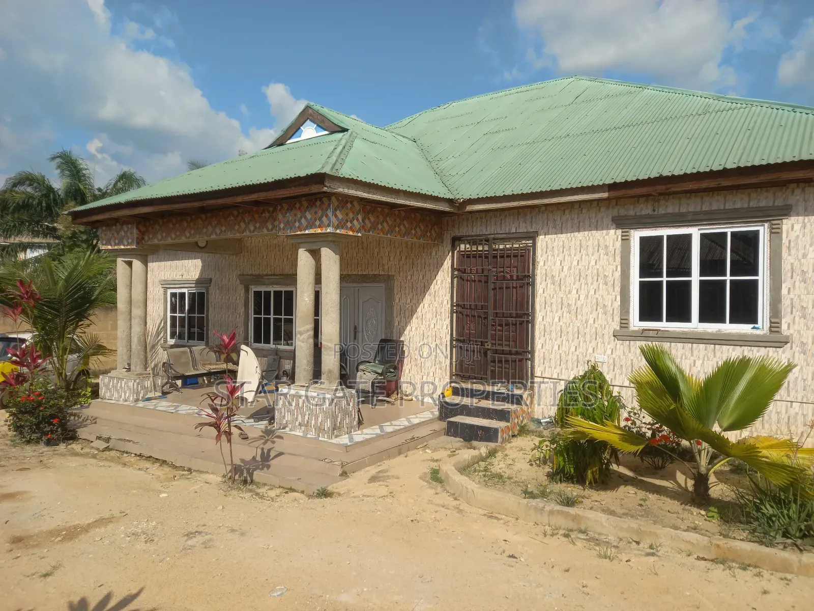 6bdrm House in Kodie, Kumasi Metropolitan for sale