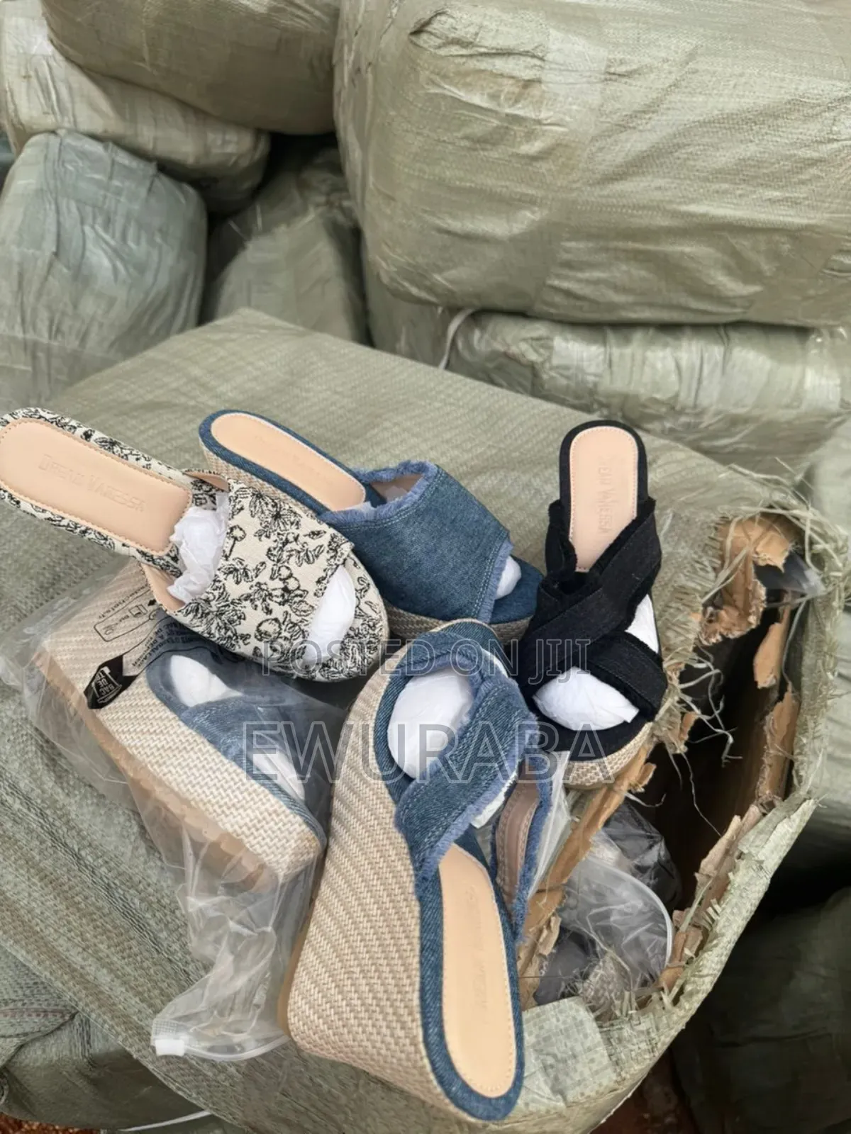 Affordable Classic Wedges